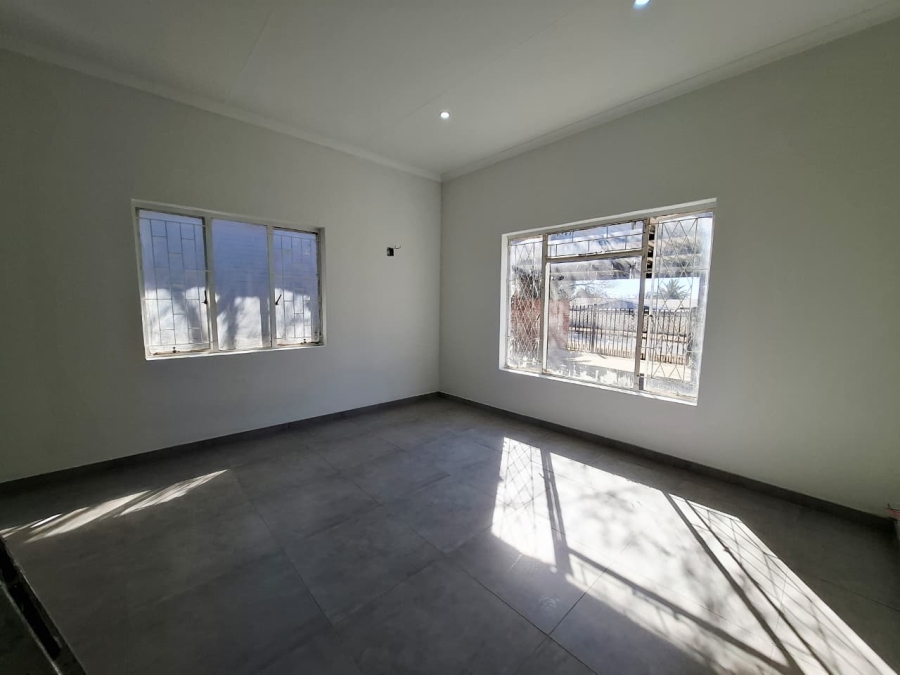 3 Bedroom Property for Sale in Generaal De Wet Free State